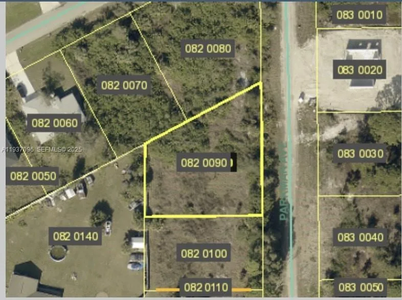 430 Parkman Ave, Lehigh Acres, FL 33974