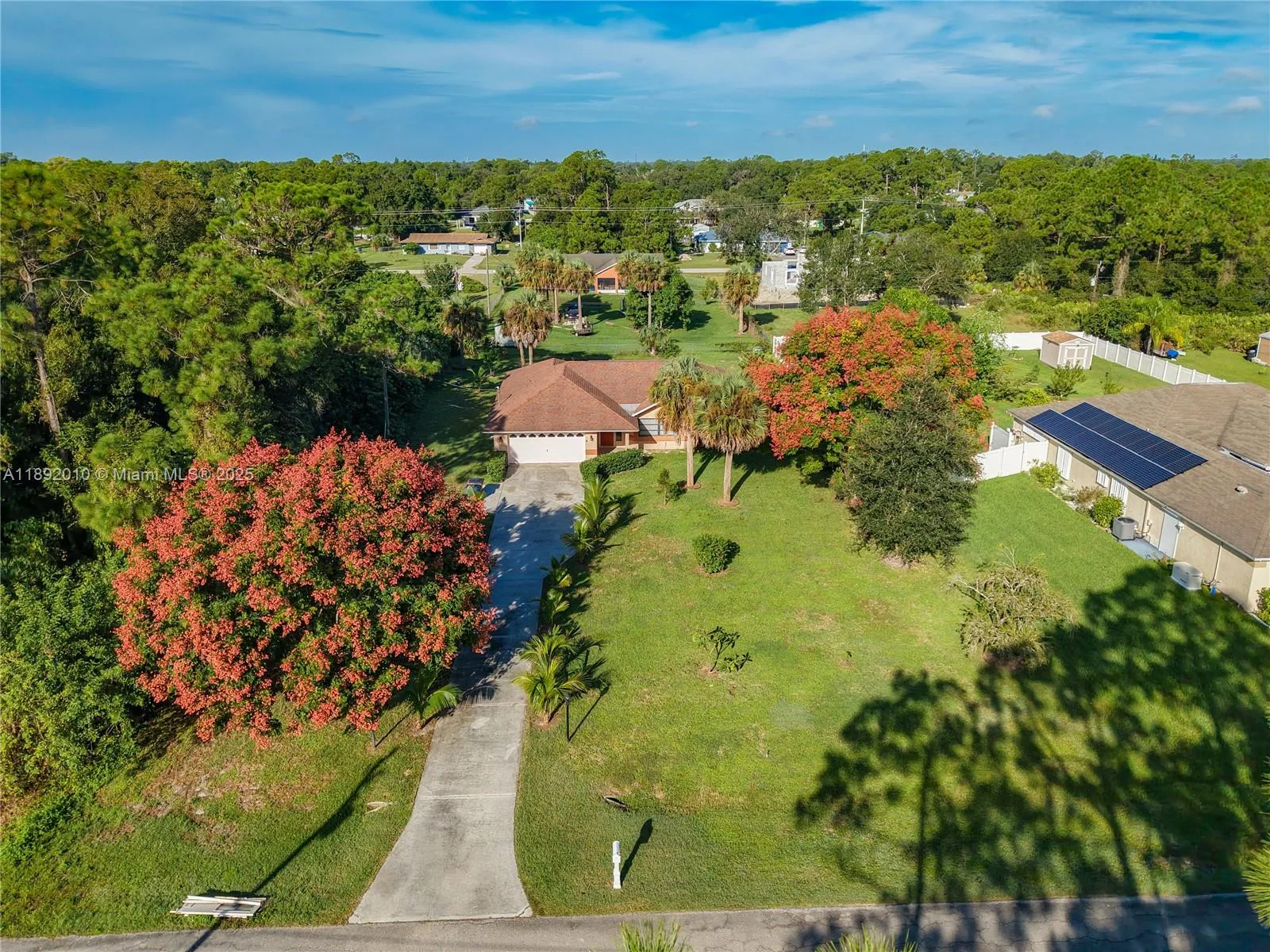 115 Jackson Ave, Lehigh Acres, FL 33936 photo 3