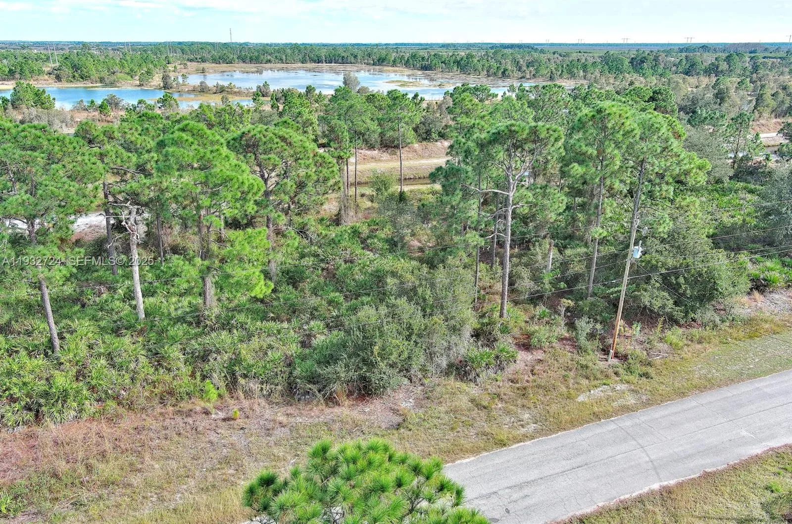 1261 NAPLES AVE S, Fort Myers, FL 33913 photo 7