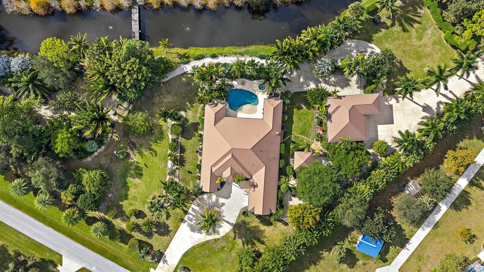 709 SW Imperial Drive, Palm City, FL 34990 photo 4