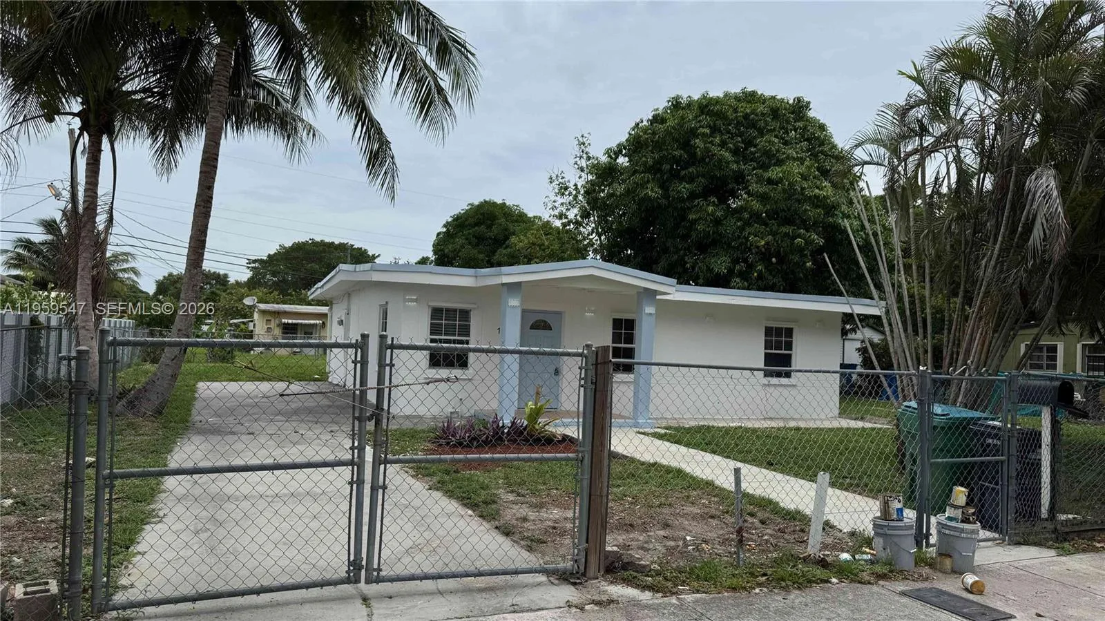 16221 E Bunche Park Dr, Miami Gardens, FL 33054 photo 4