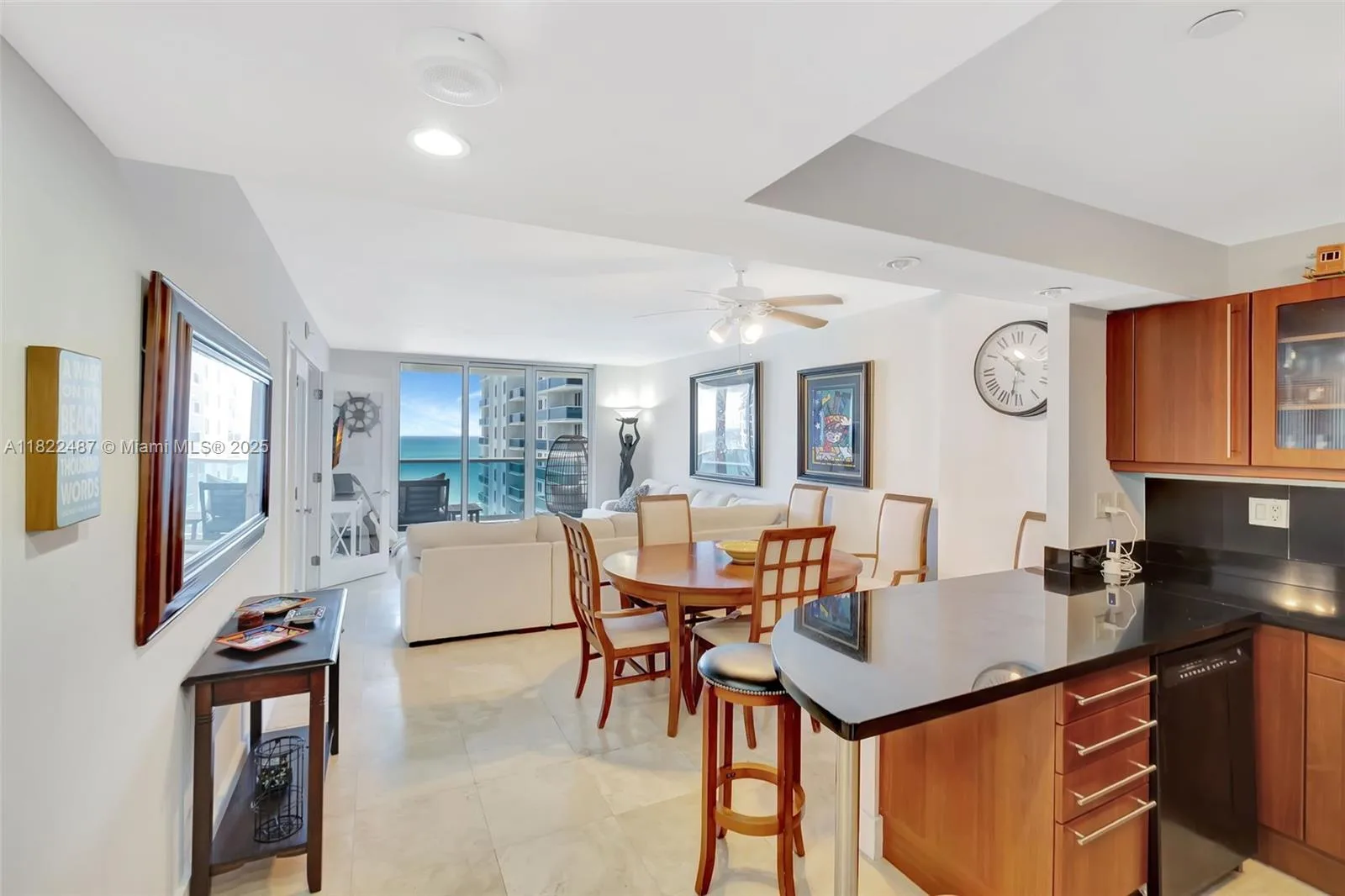 2301 Collins Ave # 1425, Miami Beach, FL 33139 photo 2