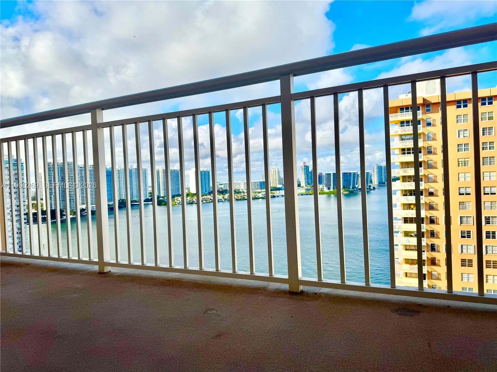 250 174th St # 1912, Sunny Isles Beach, FL 33160 photo 7