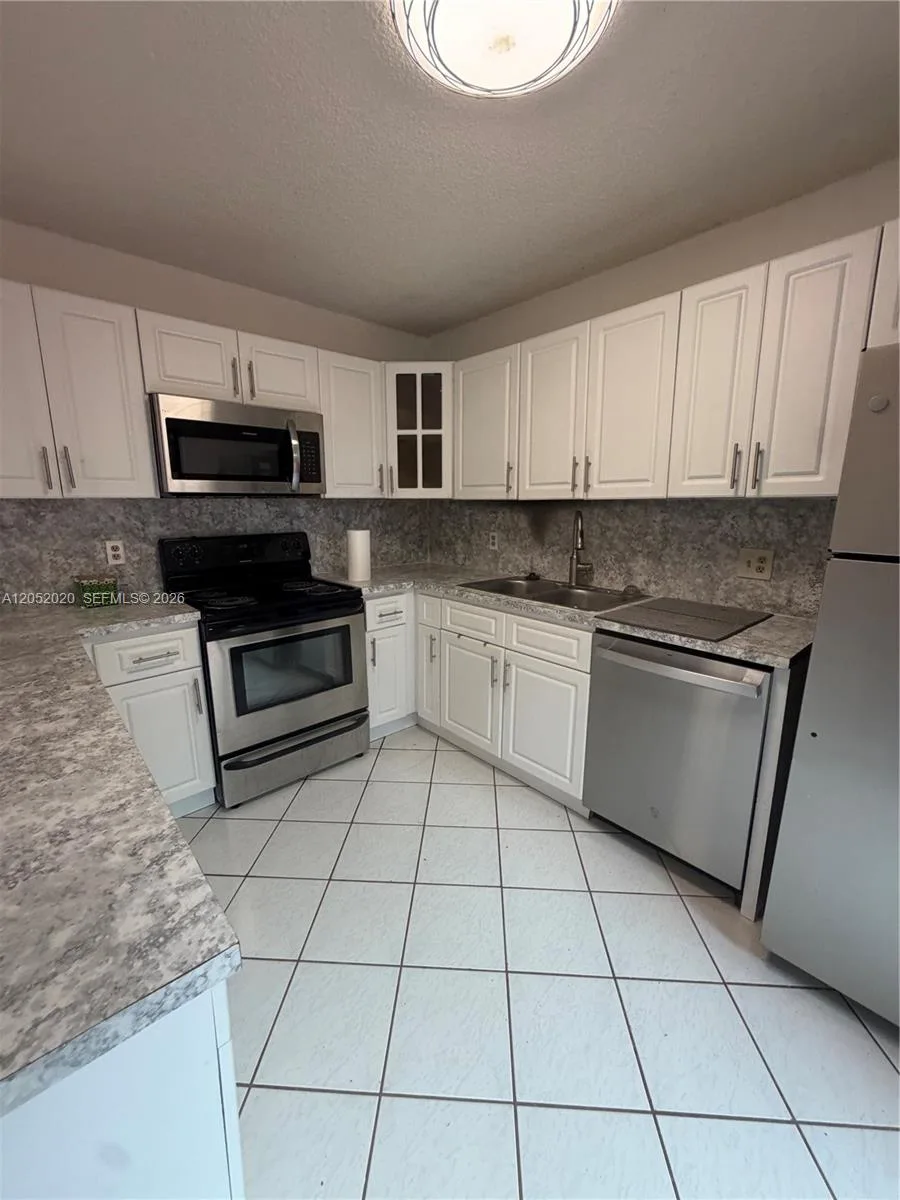 2563 CAMELOT # 2563, Cooper City, FL 33026 photo 5