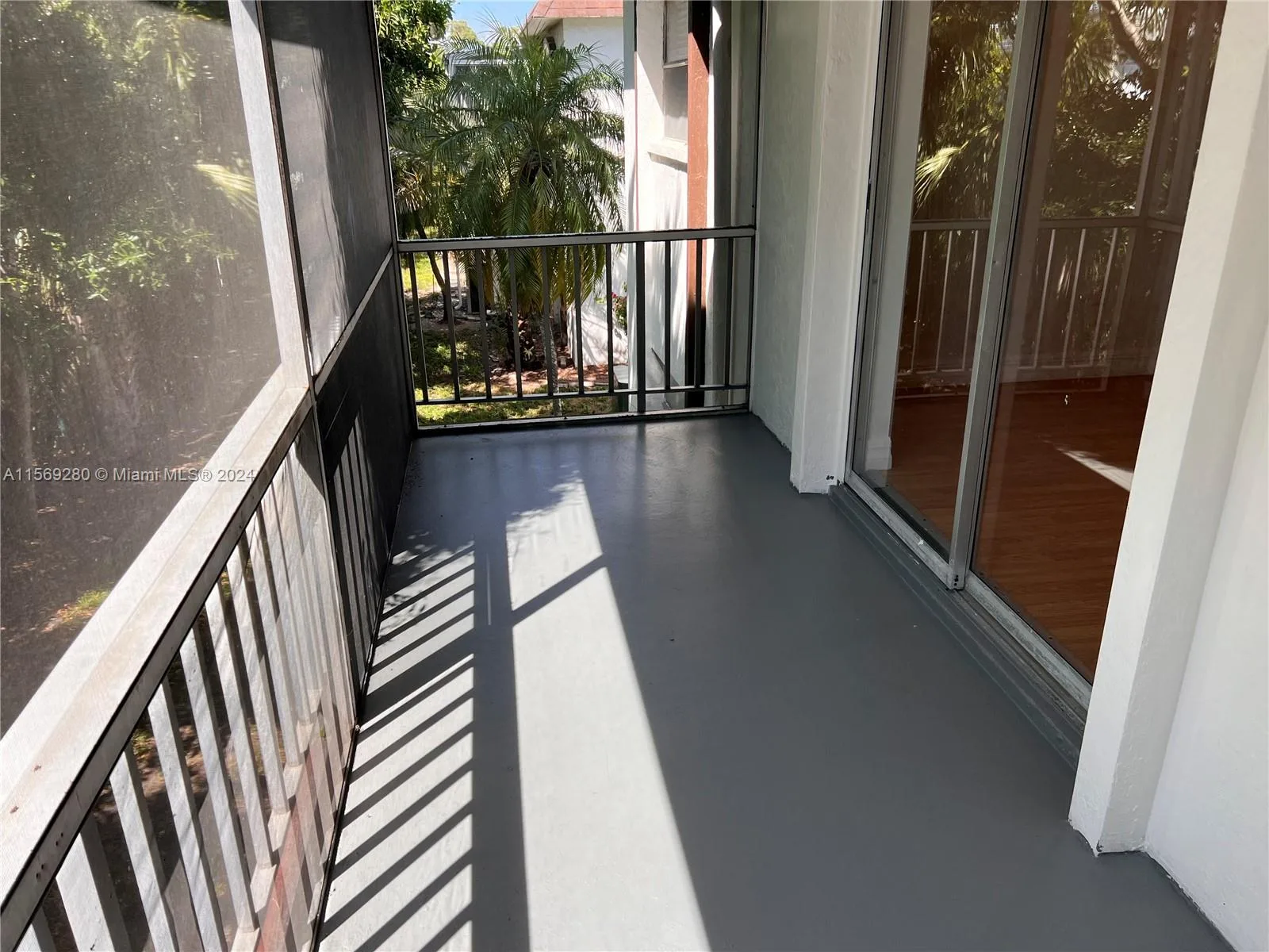 2828 Jackson ST # B8, Fort Myers, FL 33901 photo 5