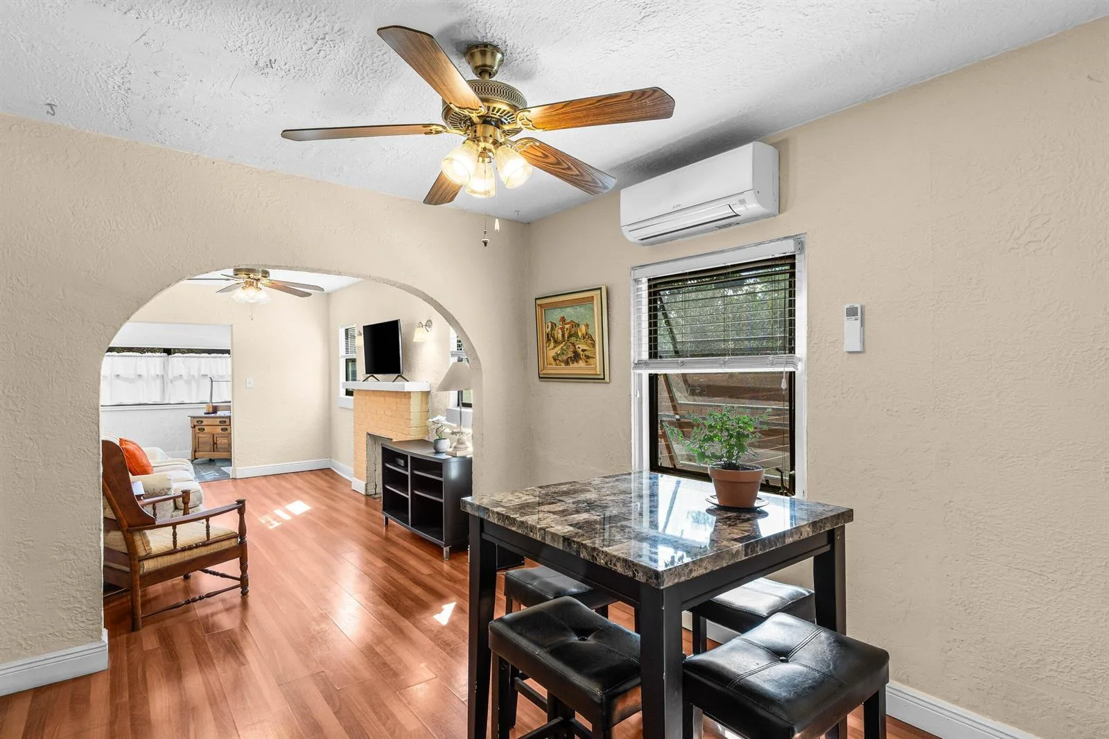 921 S M Street, FL 33460 photo 9