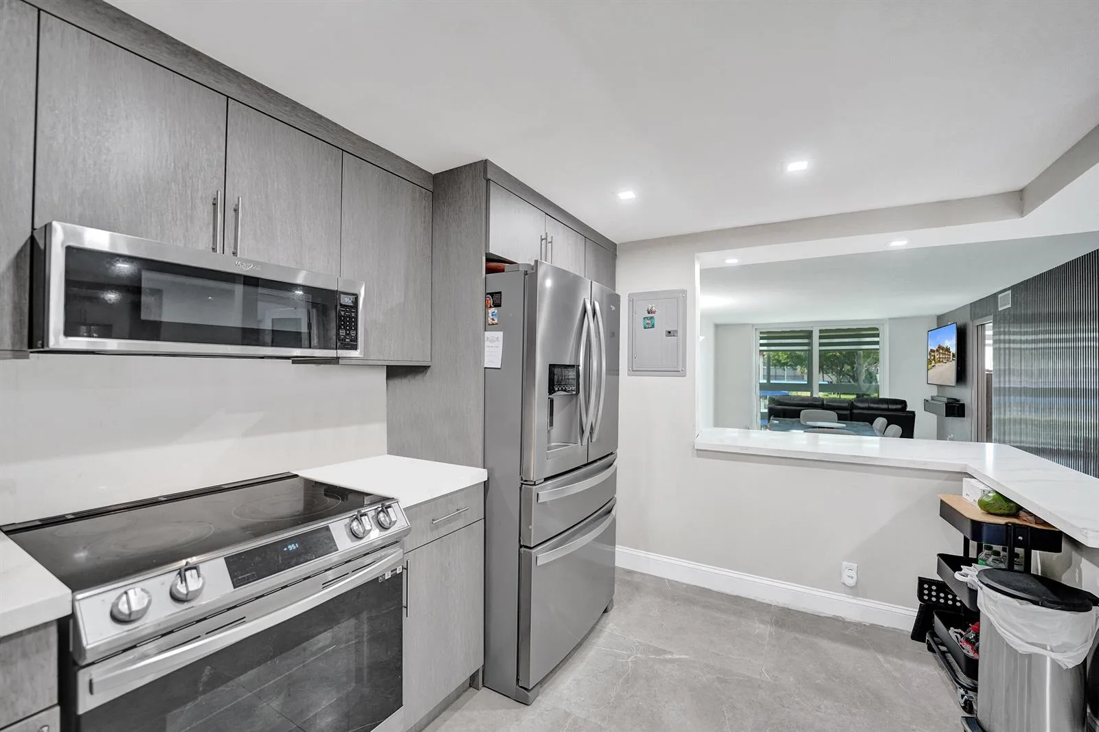 9410 N Hollybrook Lake Drive # 201, Pembroke Pines, FL 33025 photo 4