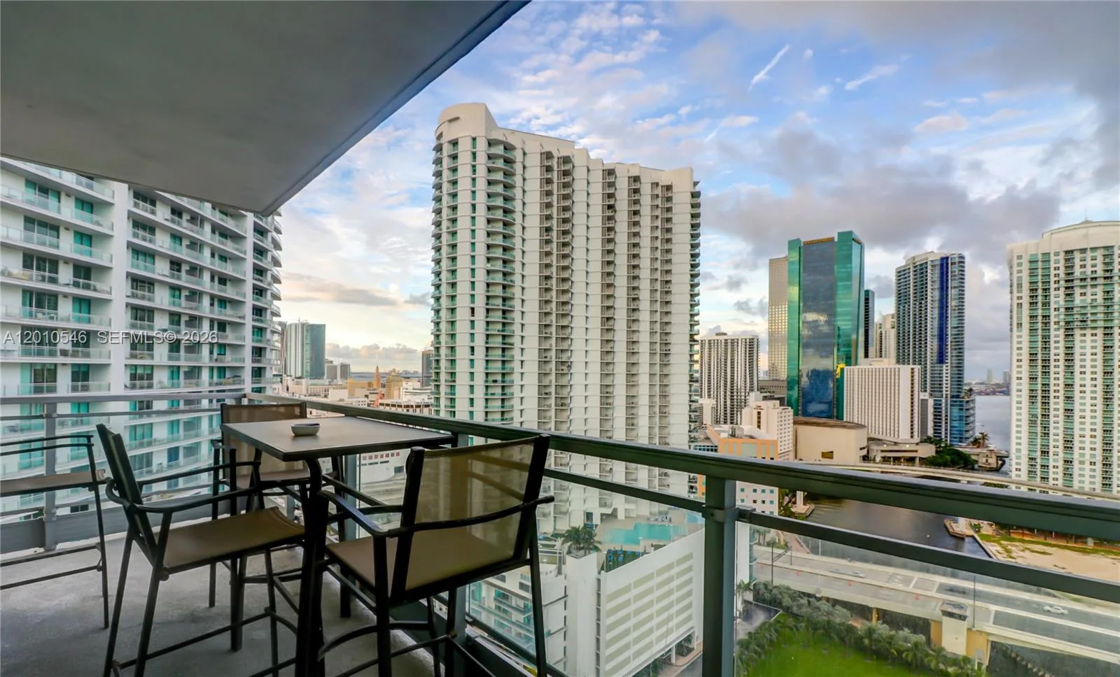 92 SW 3rd St # 2410, Miami, FL 33130