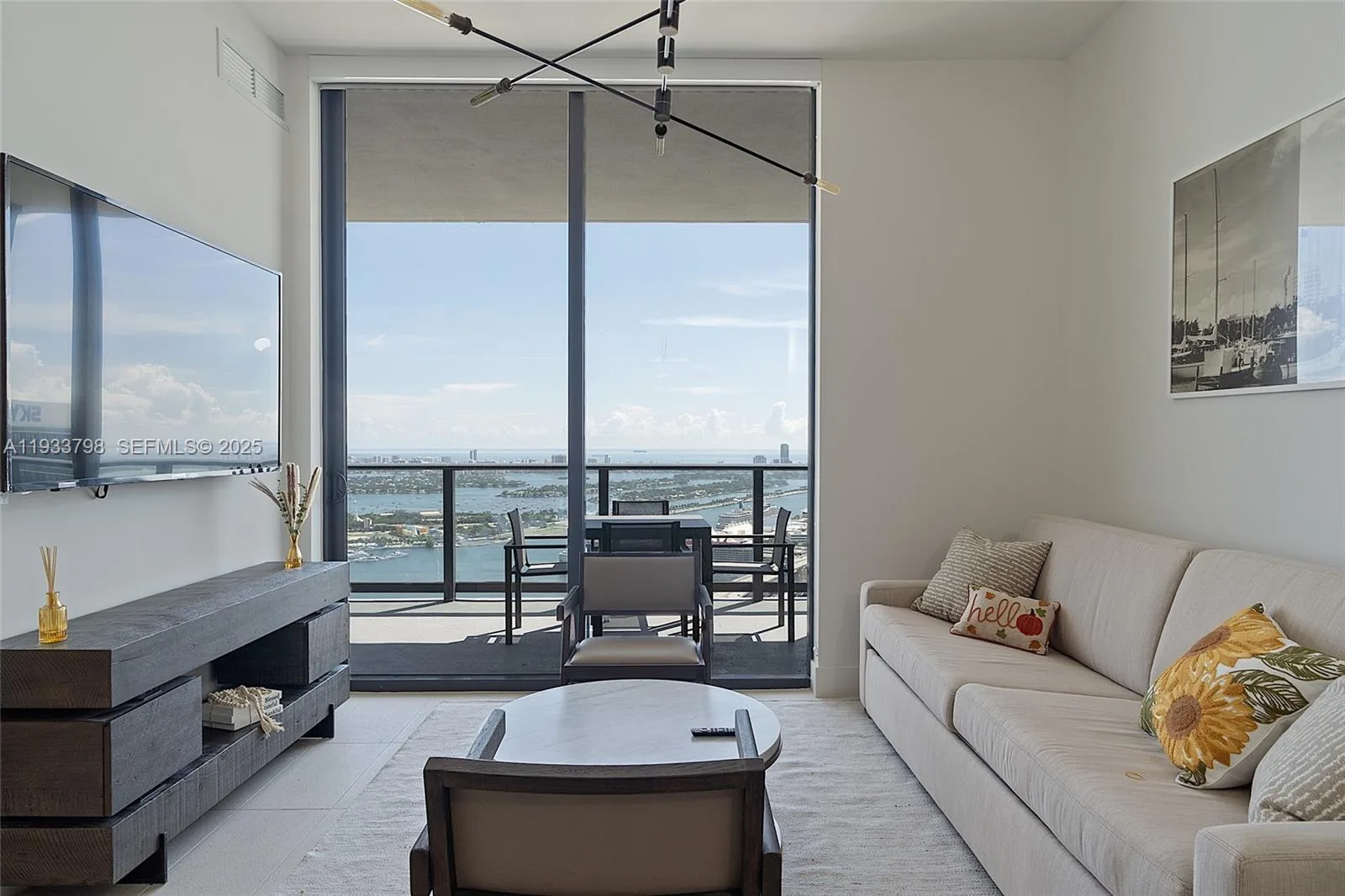 159 NE 6th St # 5015, Miami, FL 33132 photo 8