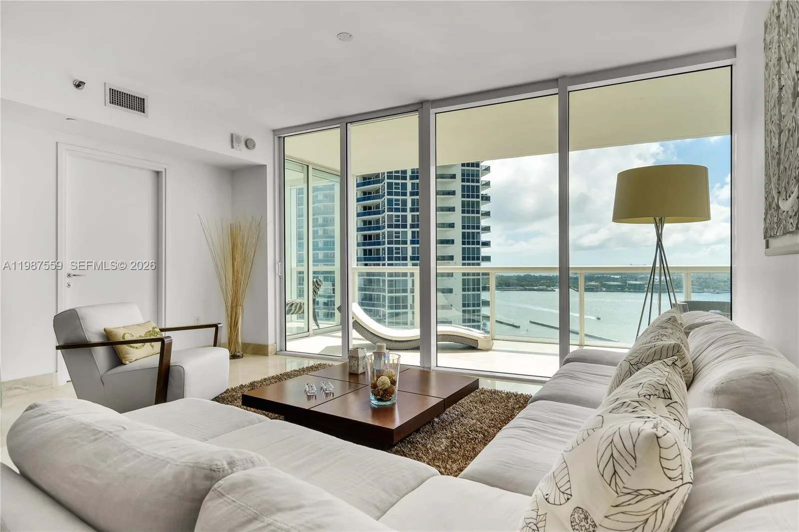 450 Alton Rd # 2005, Miami Beach, FL 33139 photo 12