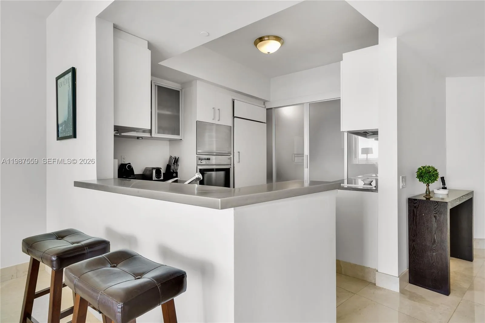 450 Alton Rd # 2005, Miami Beach, FL 33139 photo 6