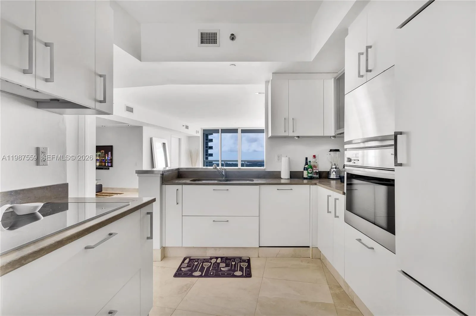 450 Alton Rd # 2005, Miami Beach, FL 33139 photo 7