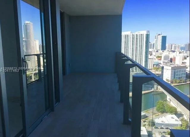 88 SW 7th St # 2603, Miami, FL 33130 photo 7