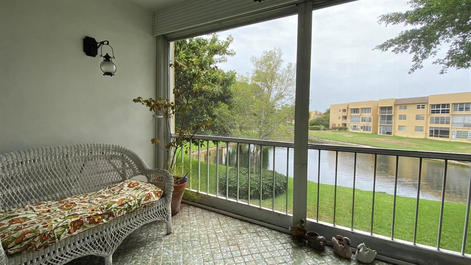6051 NW 61st Avenue # 211, Tamarac, FL 33319
