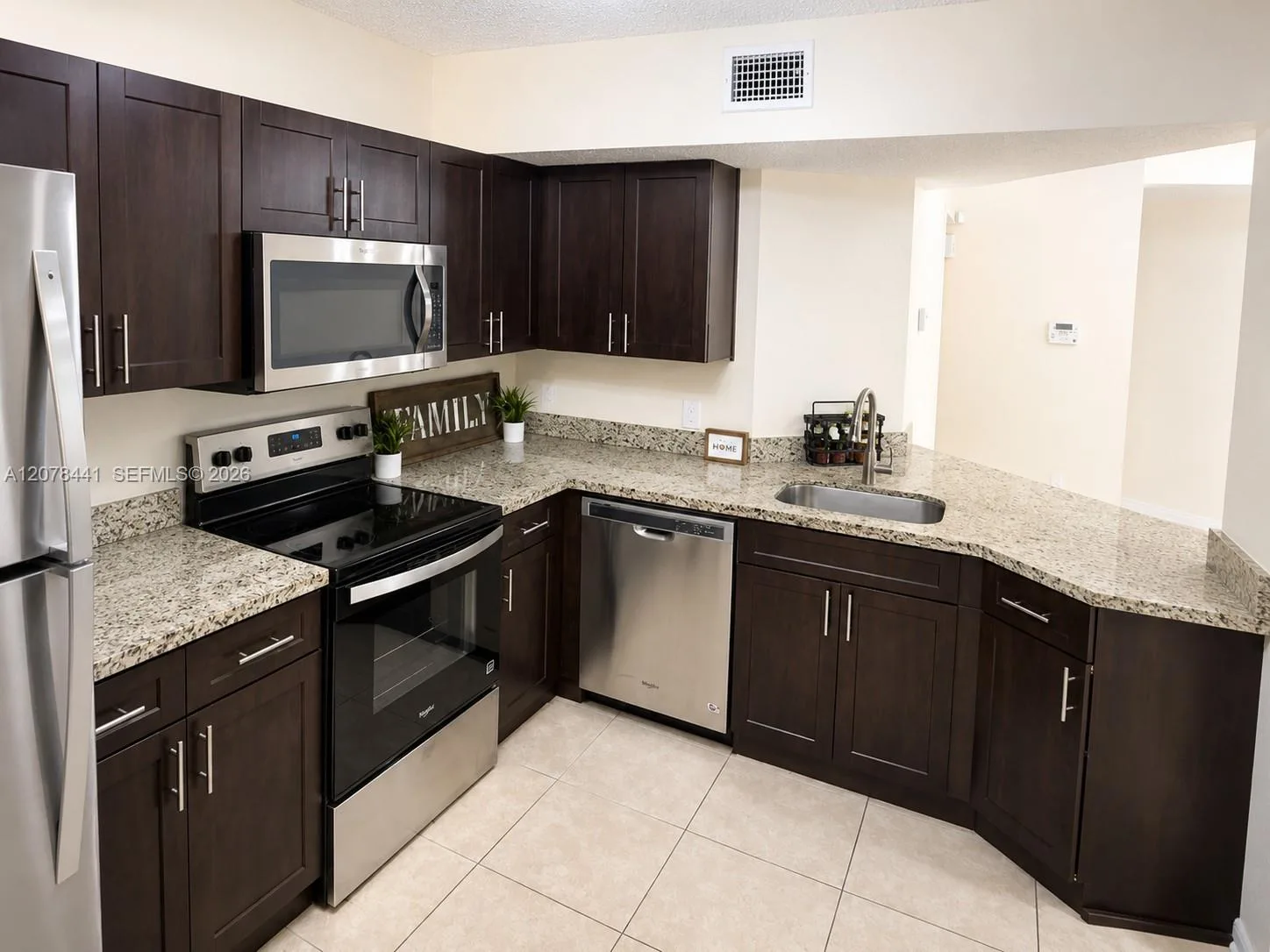 8821 Wiles Rd # 304, Coral Springs, FL 33067 photo 4