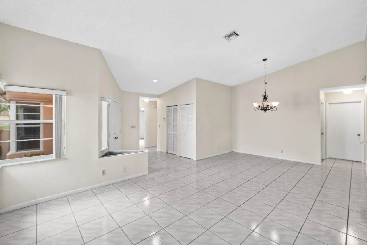 10001 Country Brook Road, Boca Raton, FL 33428 photo 3