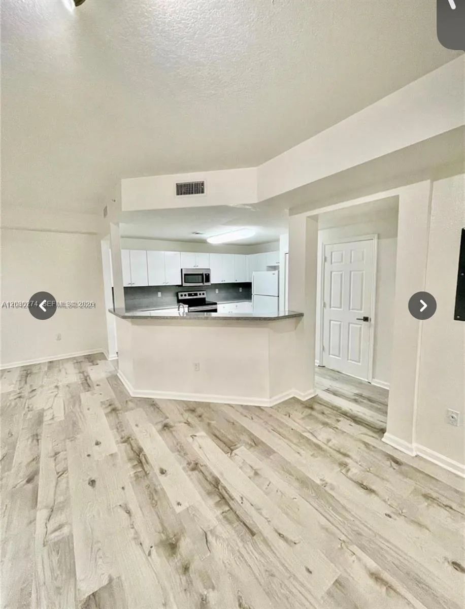 10902 NW 83 St # 219, Doral, FL 33178 photo 6