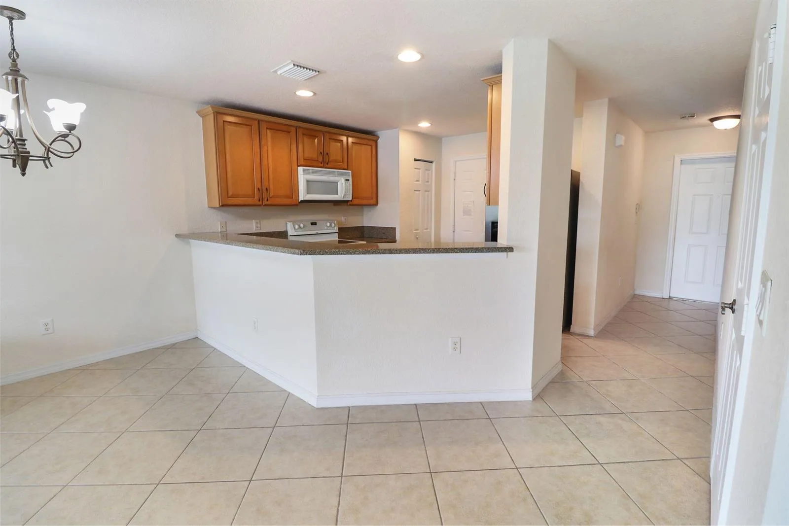 5930 ROYAL Way, Tamarac, FL 33321 photo 7