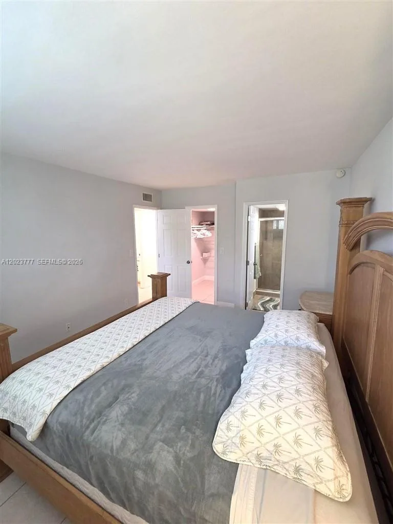 2400 NE 10th St # 104, Pompano Beach, FL 33062 photo 13