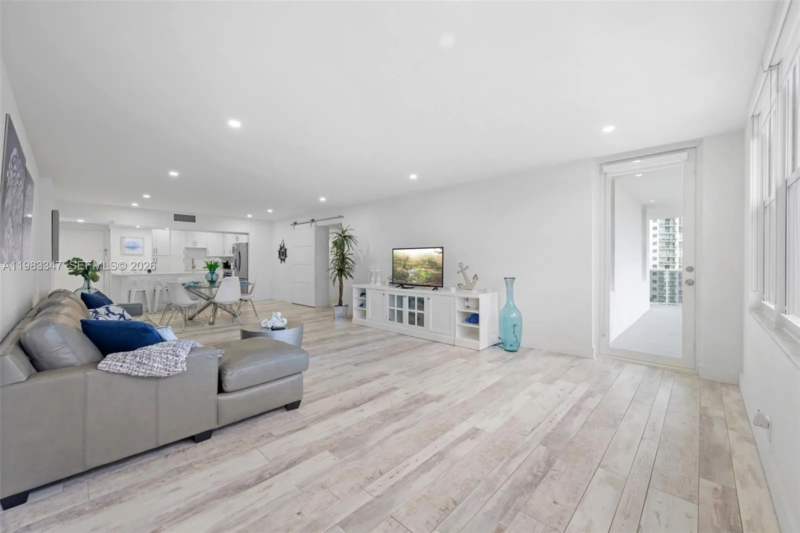 3725 S Ocean Dr # 924, Hollywood, FL 33019 photo 6