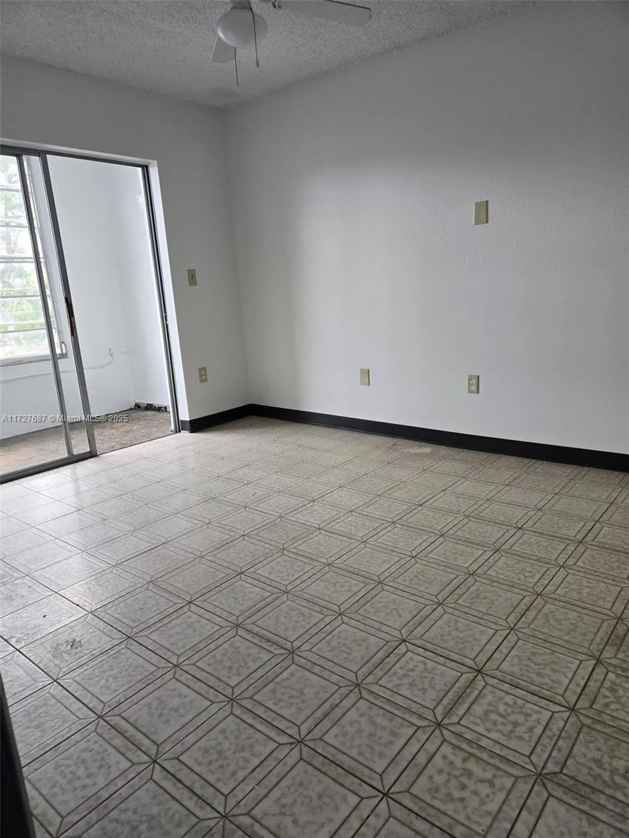 160 NE 203rd Ter # 18, Miami Gardens, FL 33179 photo 5