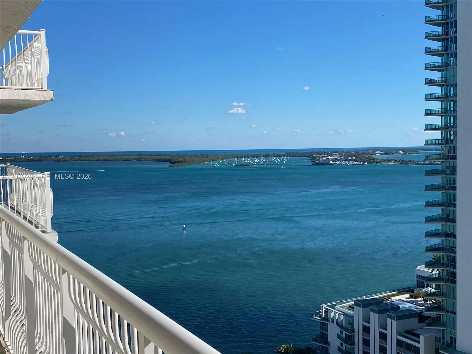 1200 Brickell Bay Dr # 2303, Miami, FL 33131 photo 2