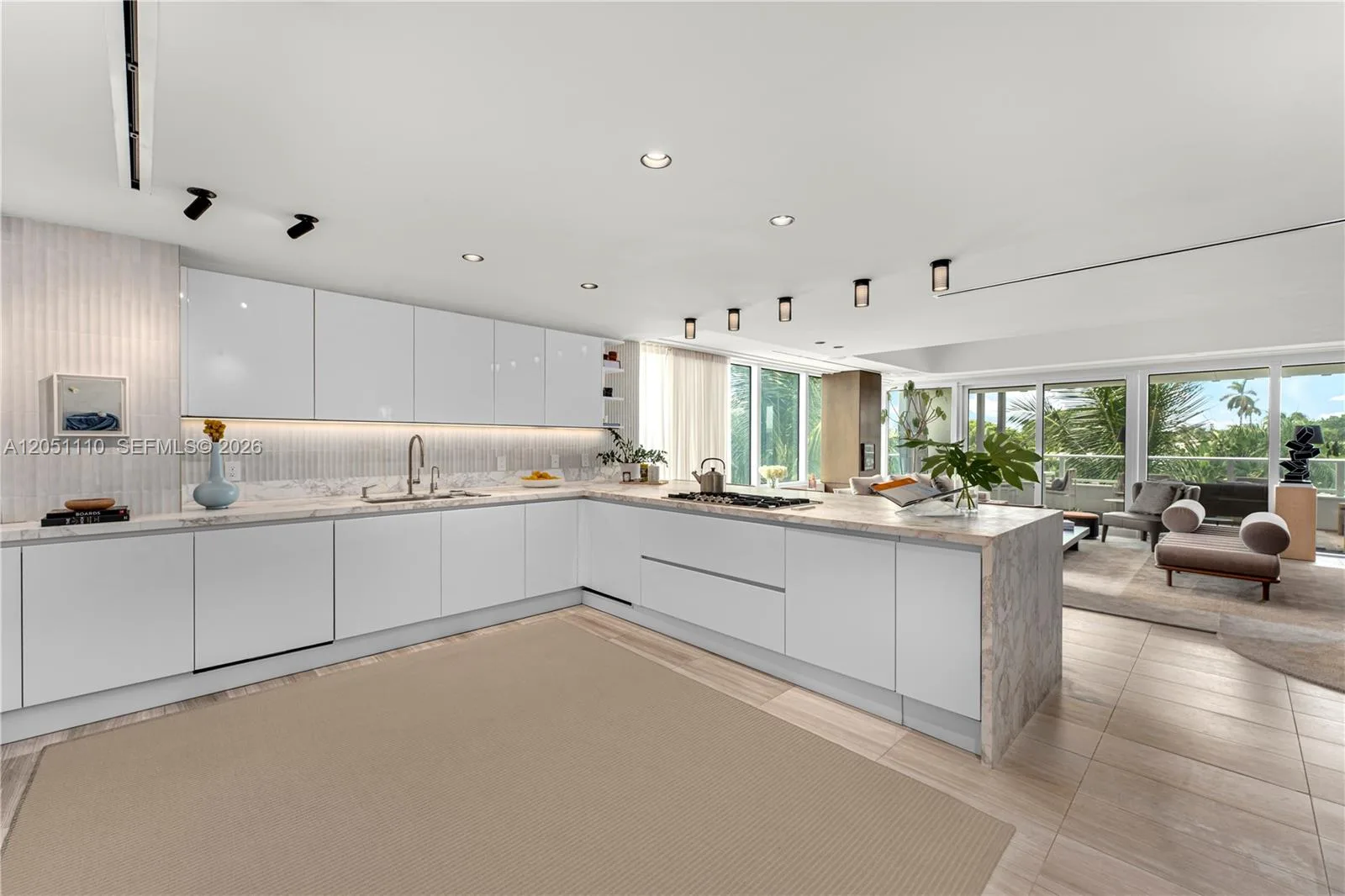 4701 N Meridian Ave # 421, Miami Beach, FL 33140 photo 9