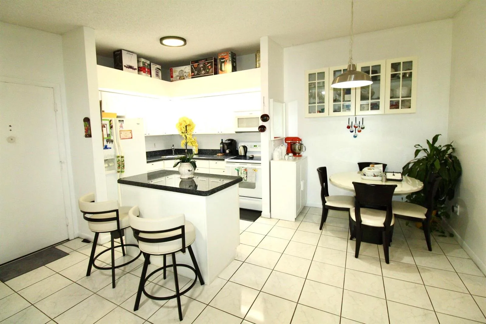 9342 S Belfort Circle # 214, Tamarac, FL 33321