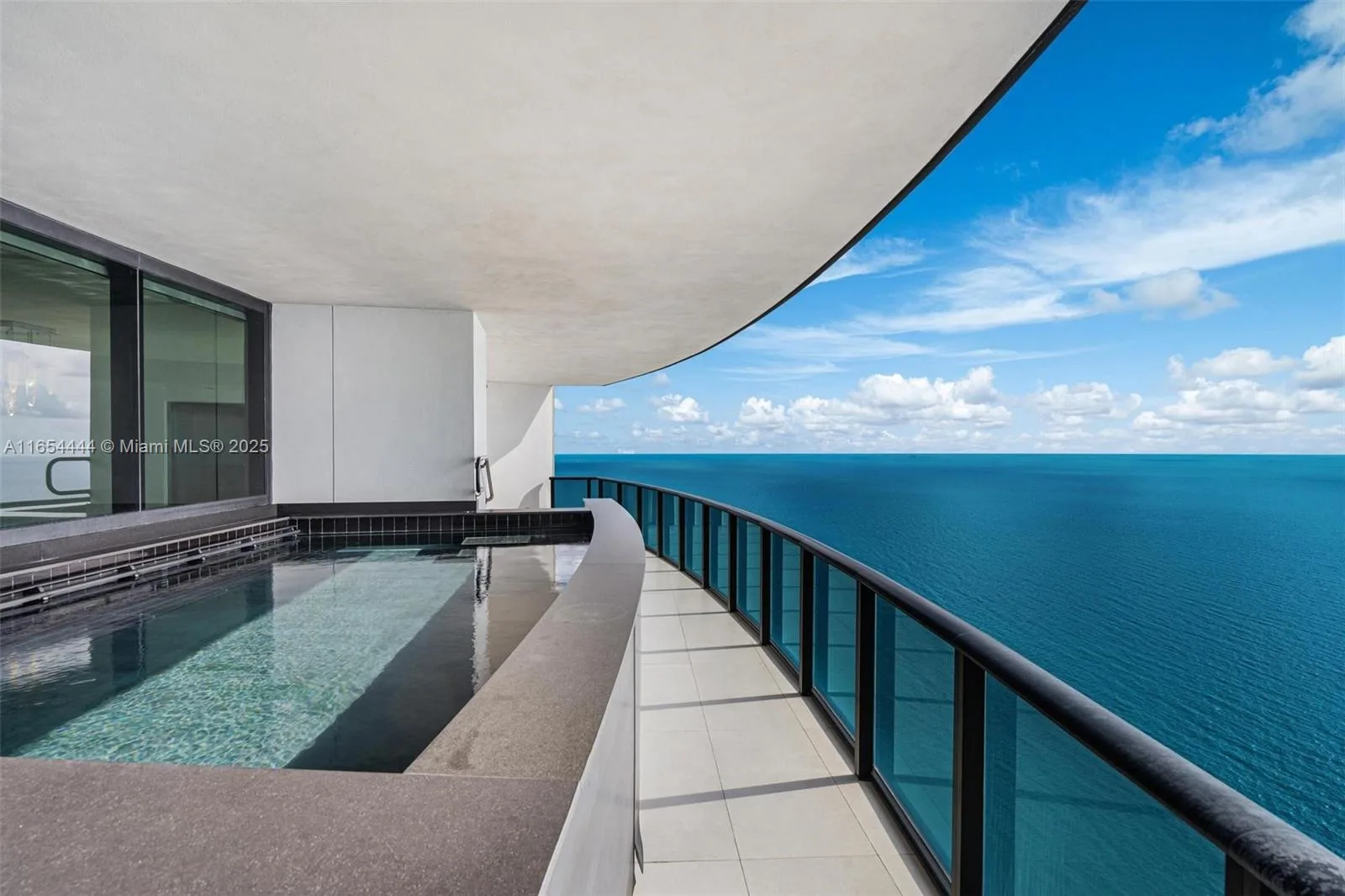 18555 Collins Ave # 5001, Sunny Isles Beach, FL 33160 photo 6