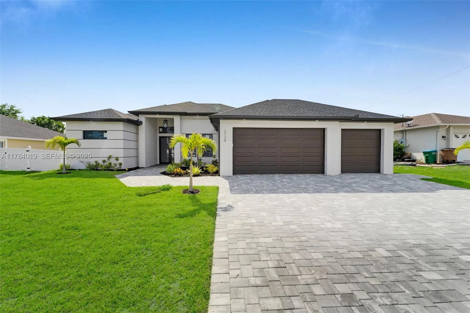 2138 SW 3rd Ave, Cape Coral, FL 33991 photo 2
