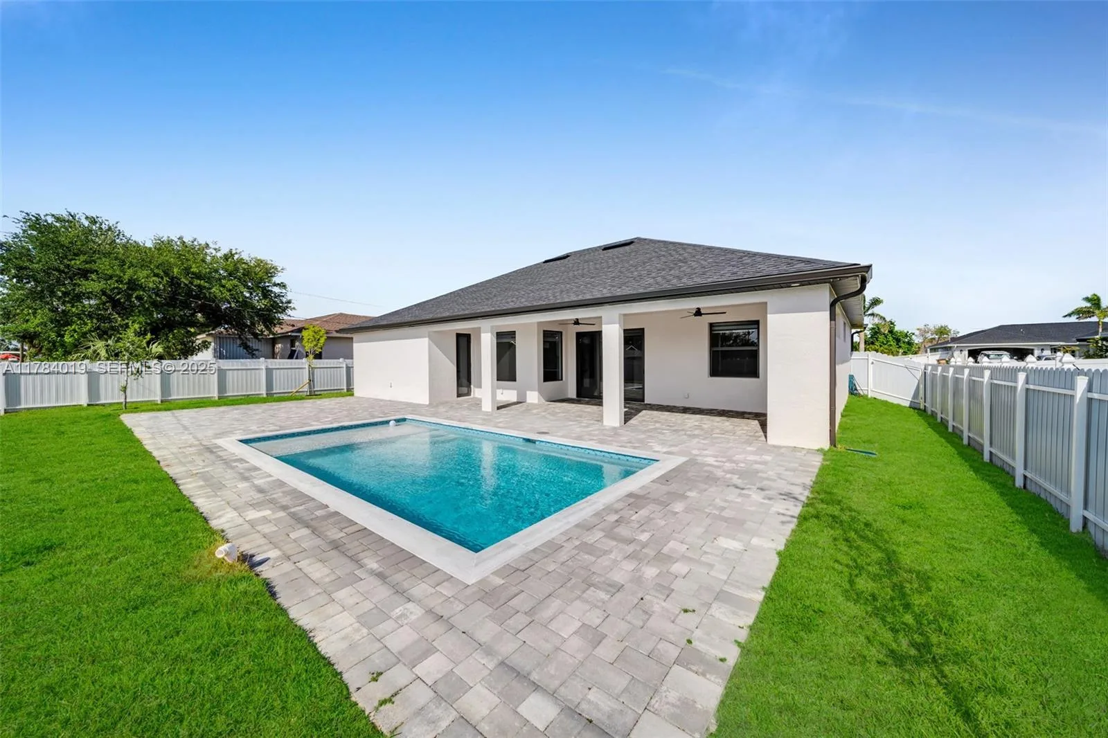 2138 SW 3rd Ave, Cape Coral, FL 33991 photo 4
