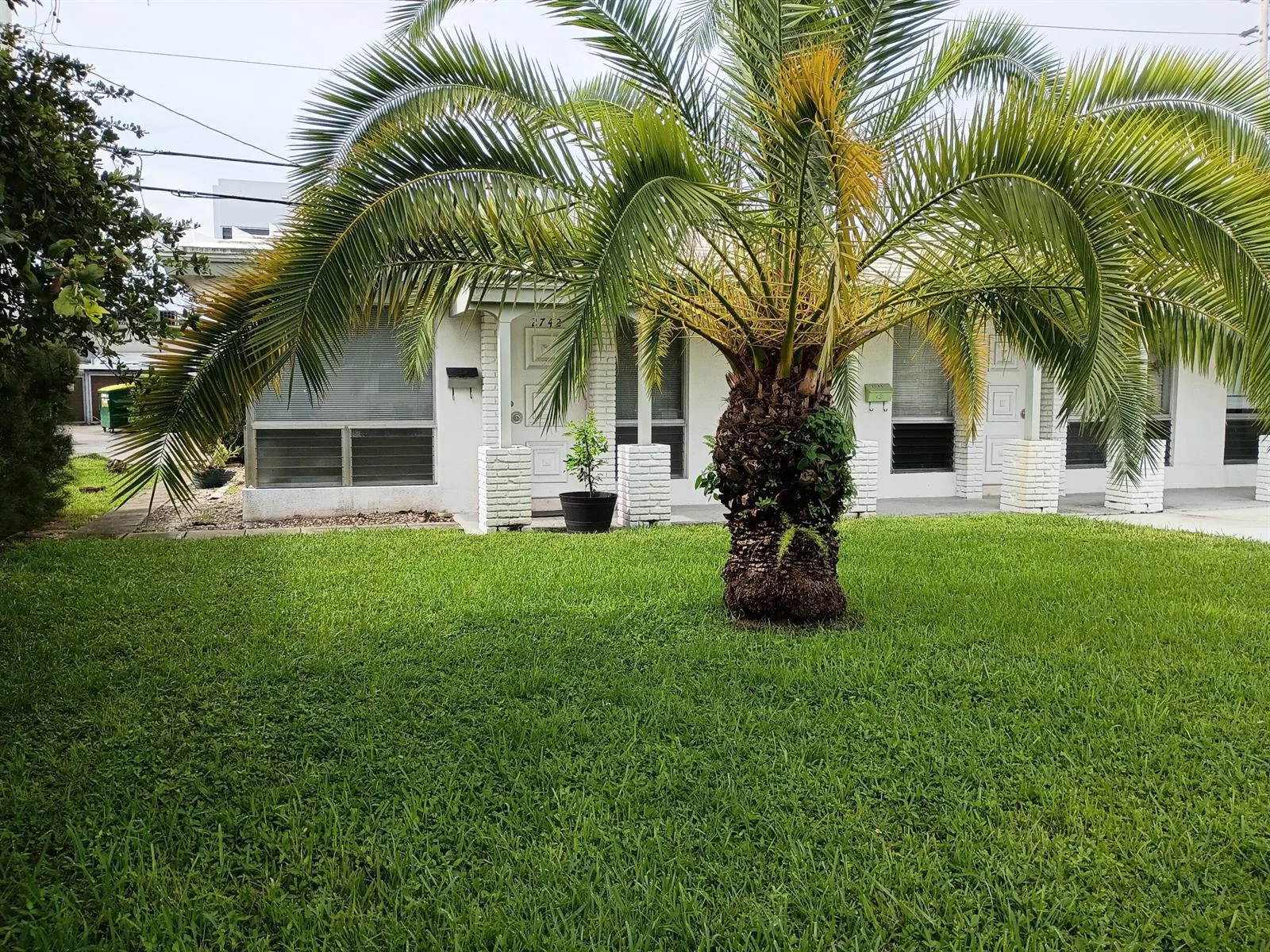 2724 NE 32ND Street # 6, Fort Lauderdale, FL 33306 photo 2