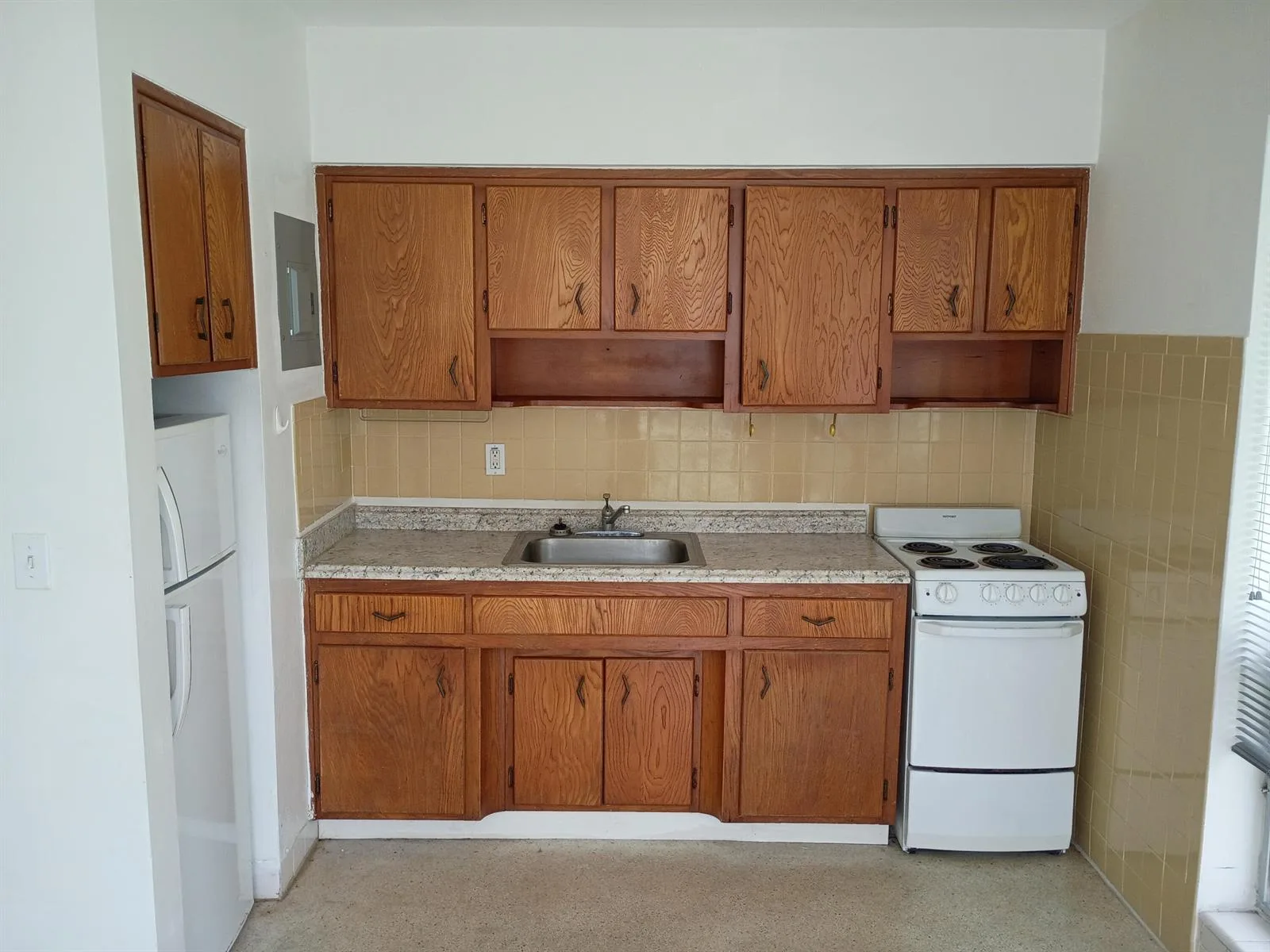 2724 NE 32ND Street # 6, Fort Lauderdale, FL 33306 photo 5