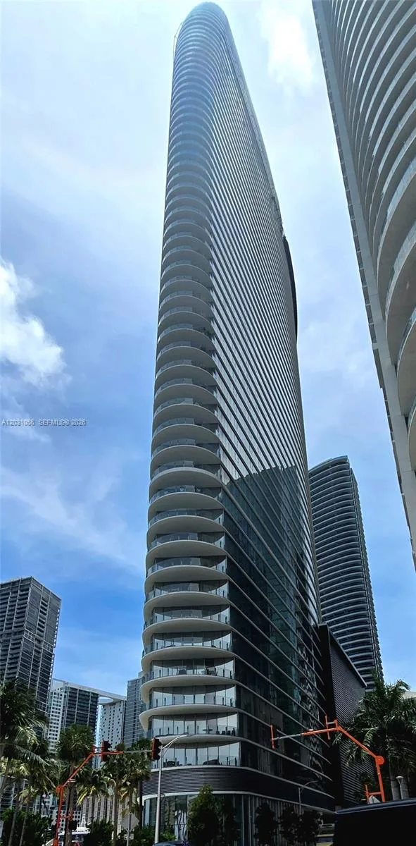 300 Biscayne Blvd Way # 2408W, Miami, FL 33131