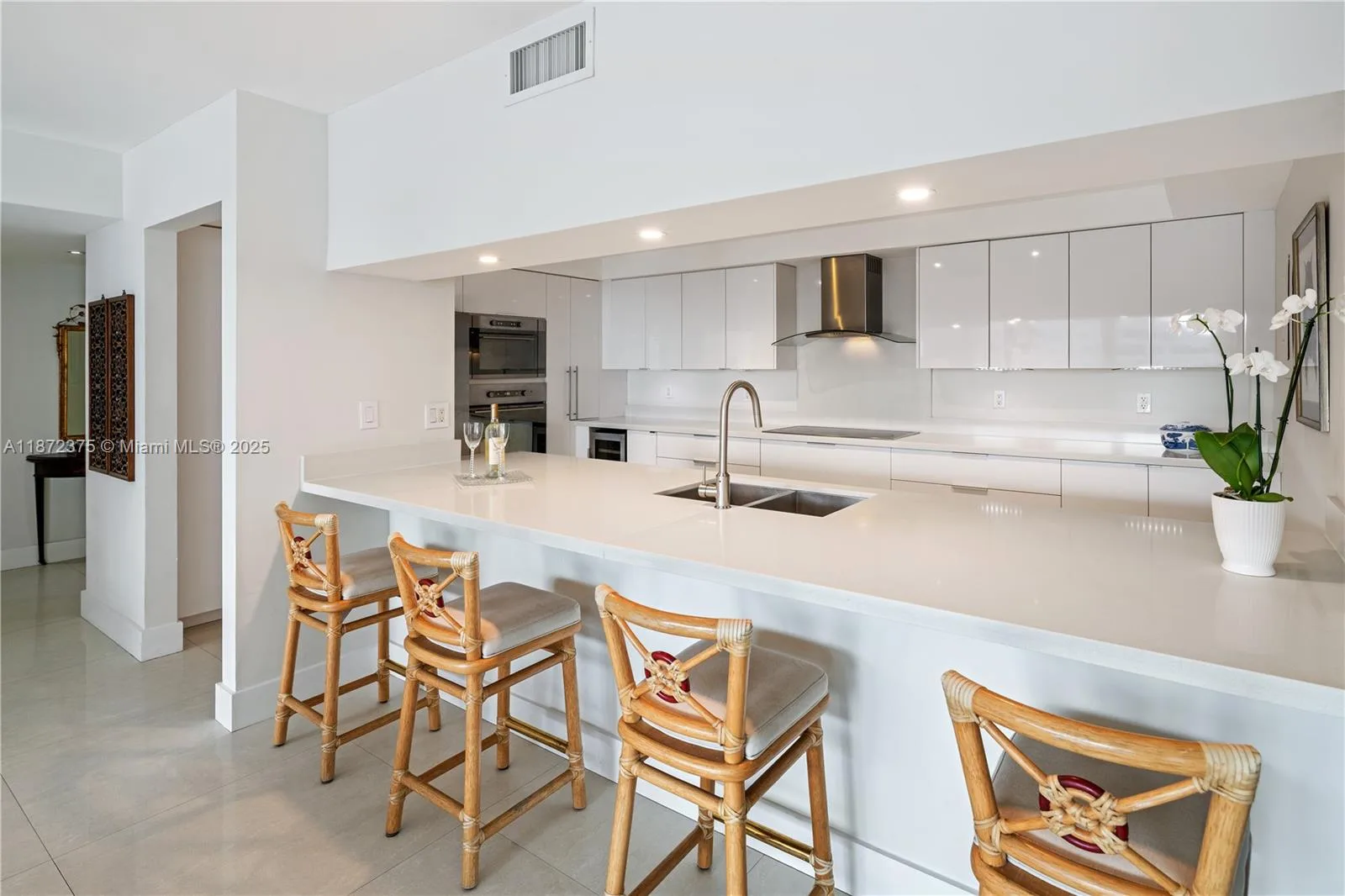 199 Ocean Lane Dr # 1005, Key Biscayne, FL 33149 photo 12