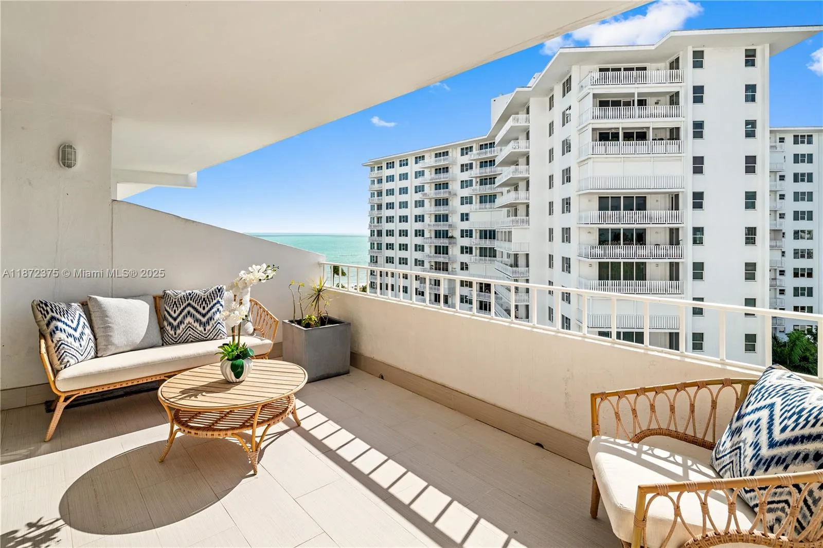 199 Ocean Lane Dr # 1005, Key Biscayne, FL 33149 photo 2