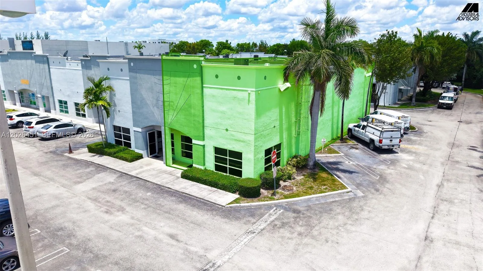 11379 NW 122nd St # 11, Medley, FL 33178