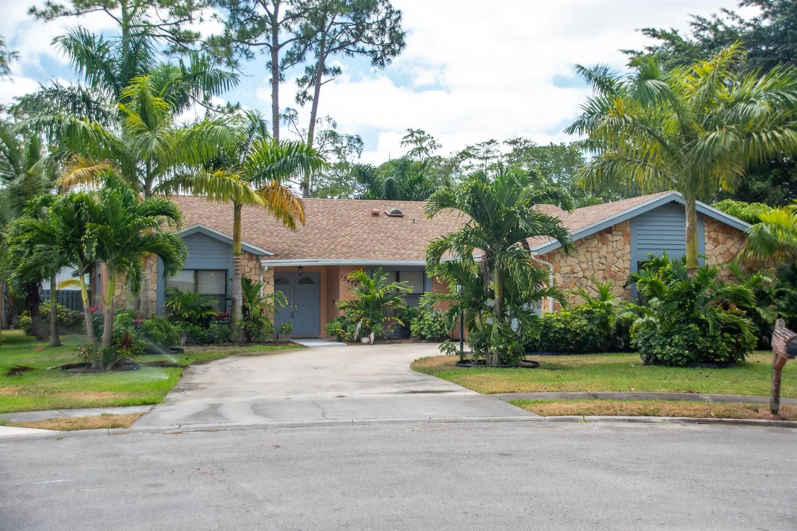 13484 Jonquil Court, Wellington, FL 33414
