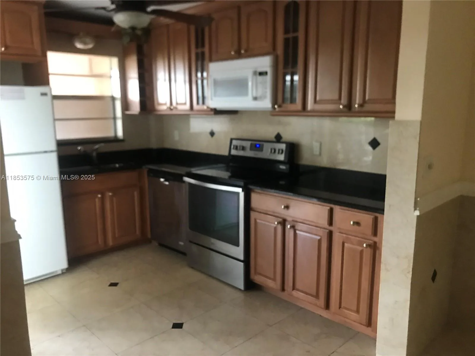 501 Blue Heron Dr # 110-A, Hallandale Beach, FL 33009 photo 12