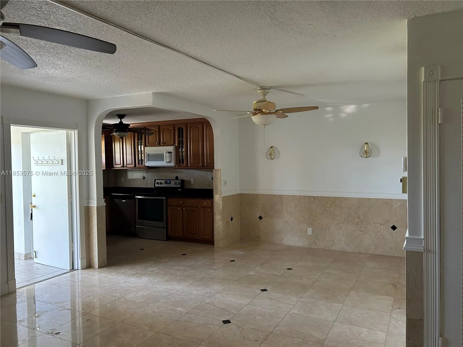 501 Blue Heron Dr # 110-A, Hallandale Beach, FL 33009 photo 9