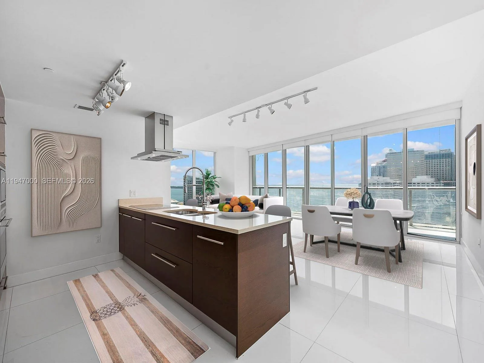 495 Brickell Ave # 1801, Miami, FL 33131