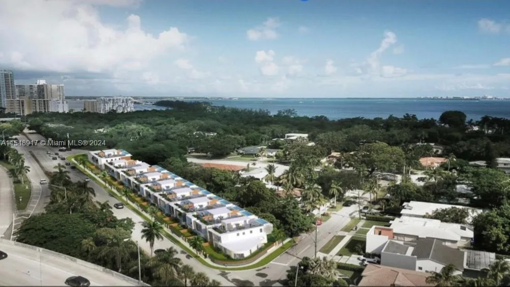 2900 S Miami Ave, Miami, FL 33129 photo 3