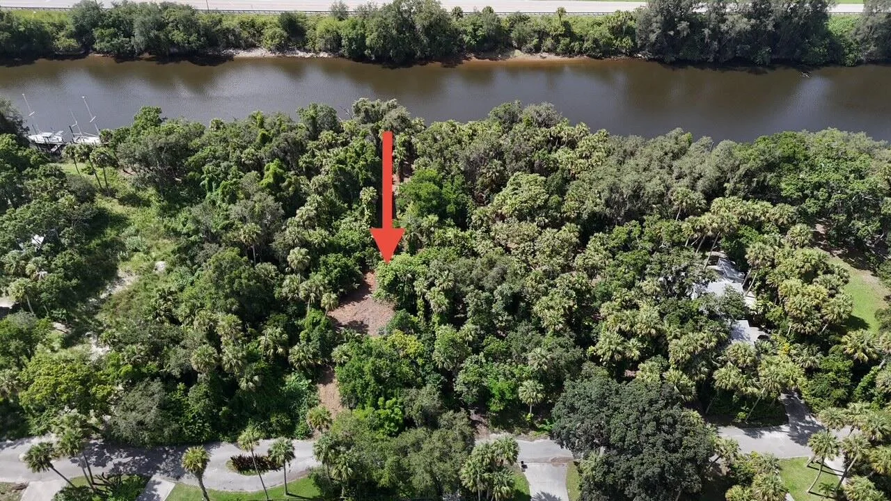 14560 SW Sonora Terrace, FL 34956 photo 3