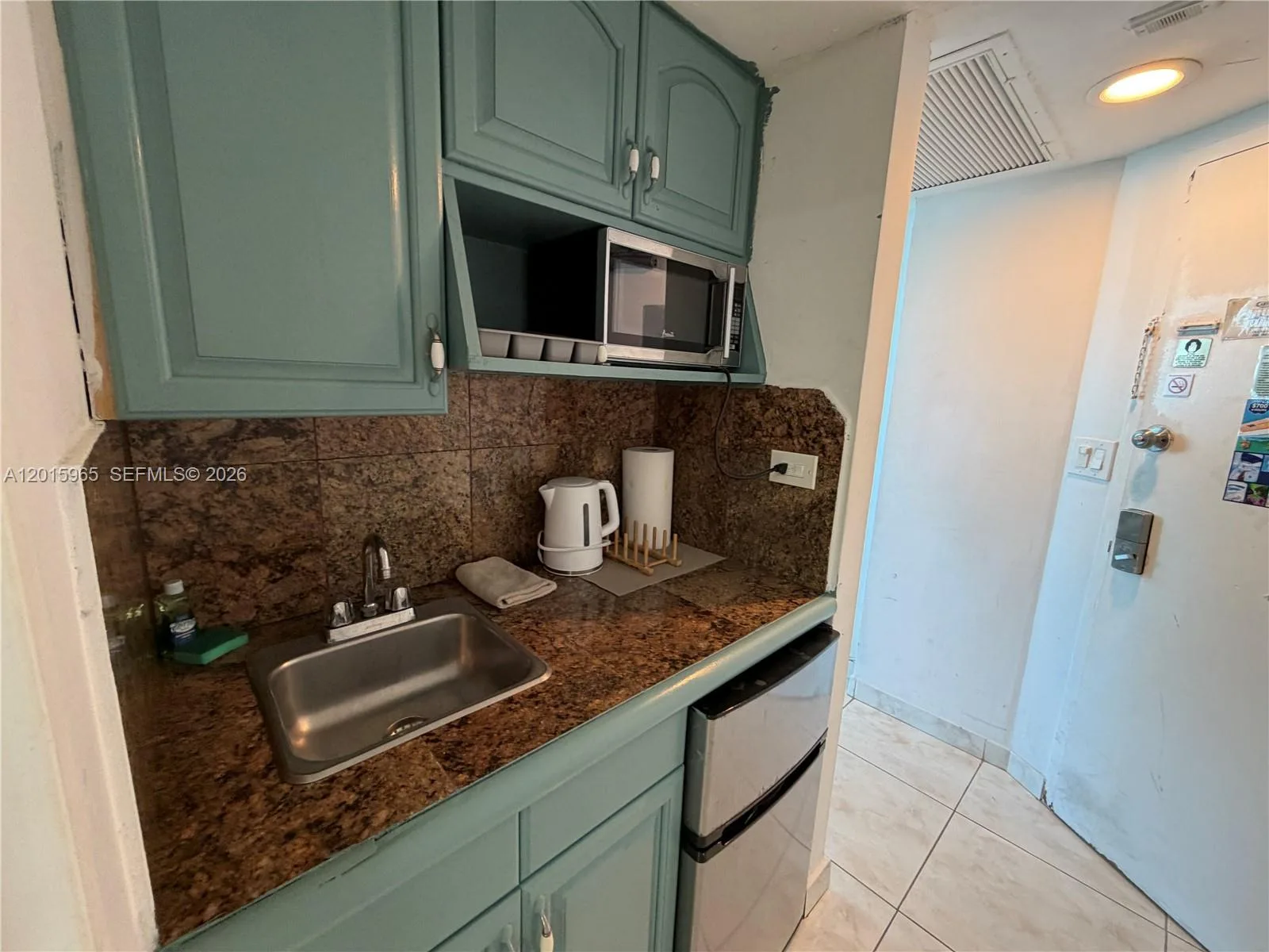 5445 Collins Ave # 1606, Miami Beach, FL 33140 photo 8