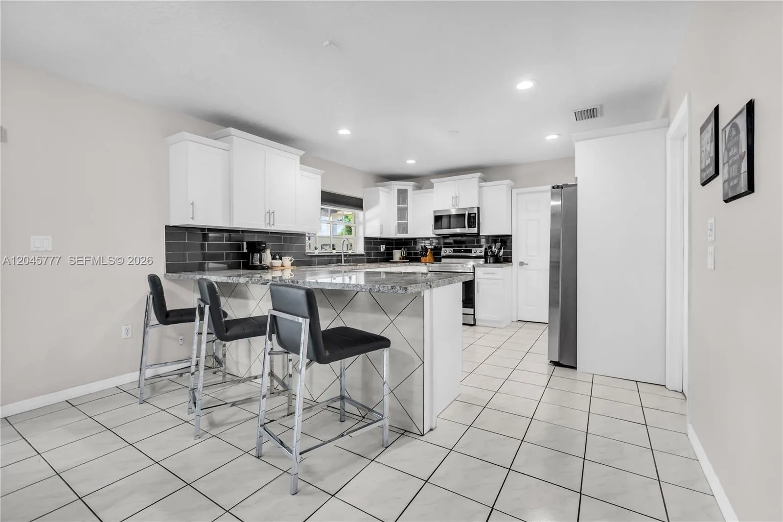 12805 SW 193rd Ter, Miami, FL 33177 photo 7
