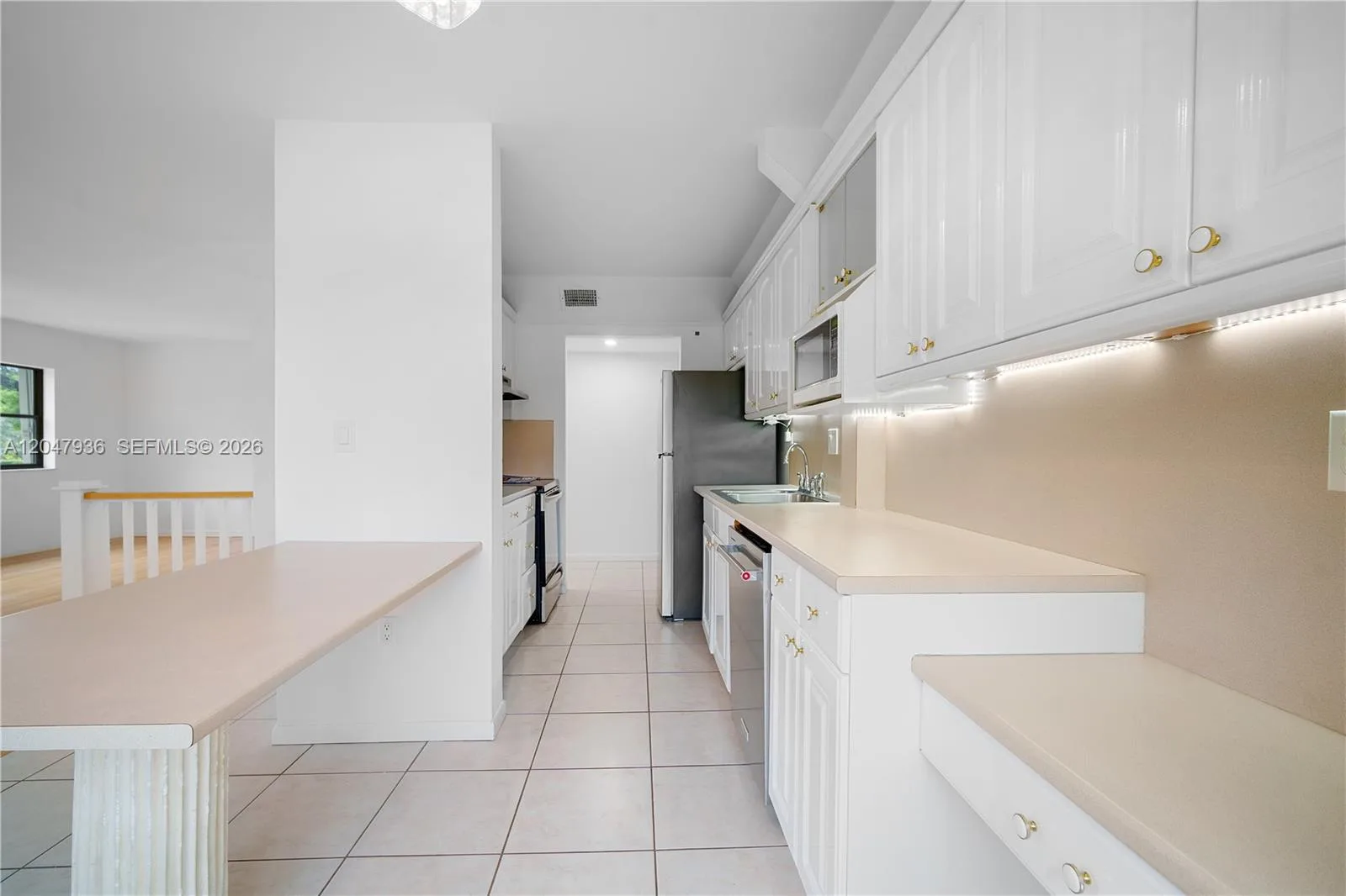 1891 N 61st Ave # B215, Hollywood, FL 33024 photo 13