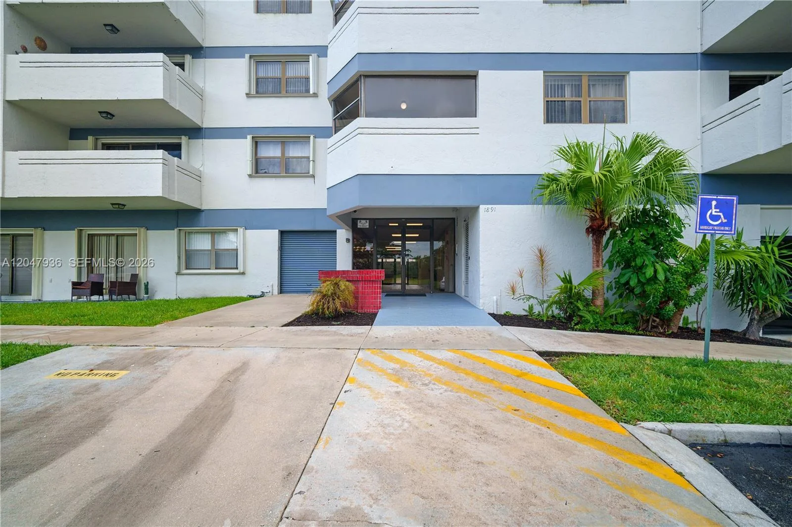 1891 N 61st Ave # B215, Hollywood, FL 33024 photo 4