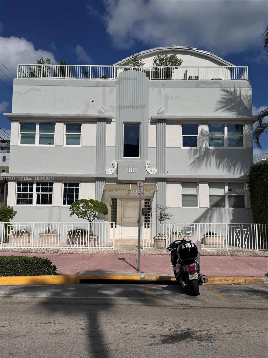 361 Collins Ave # A2, Miami Beach, FL 33139