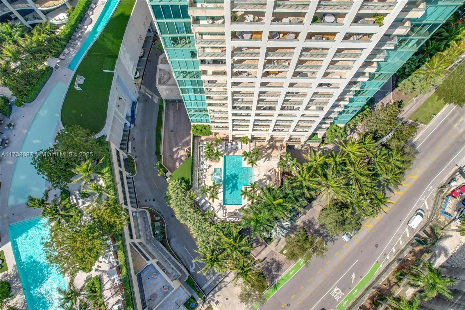 3400 SW 27th Avenue # 302, Miami, FL 33133 photo 5