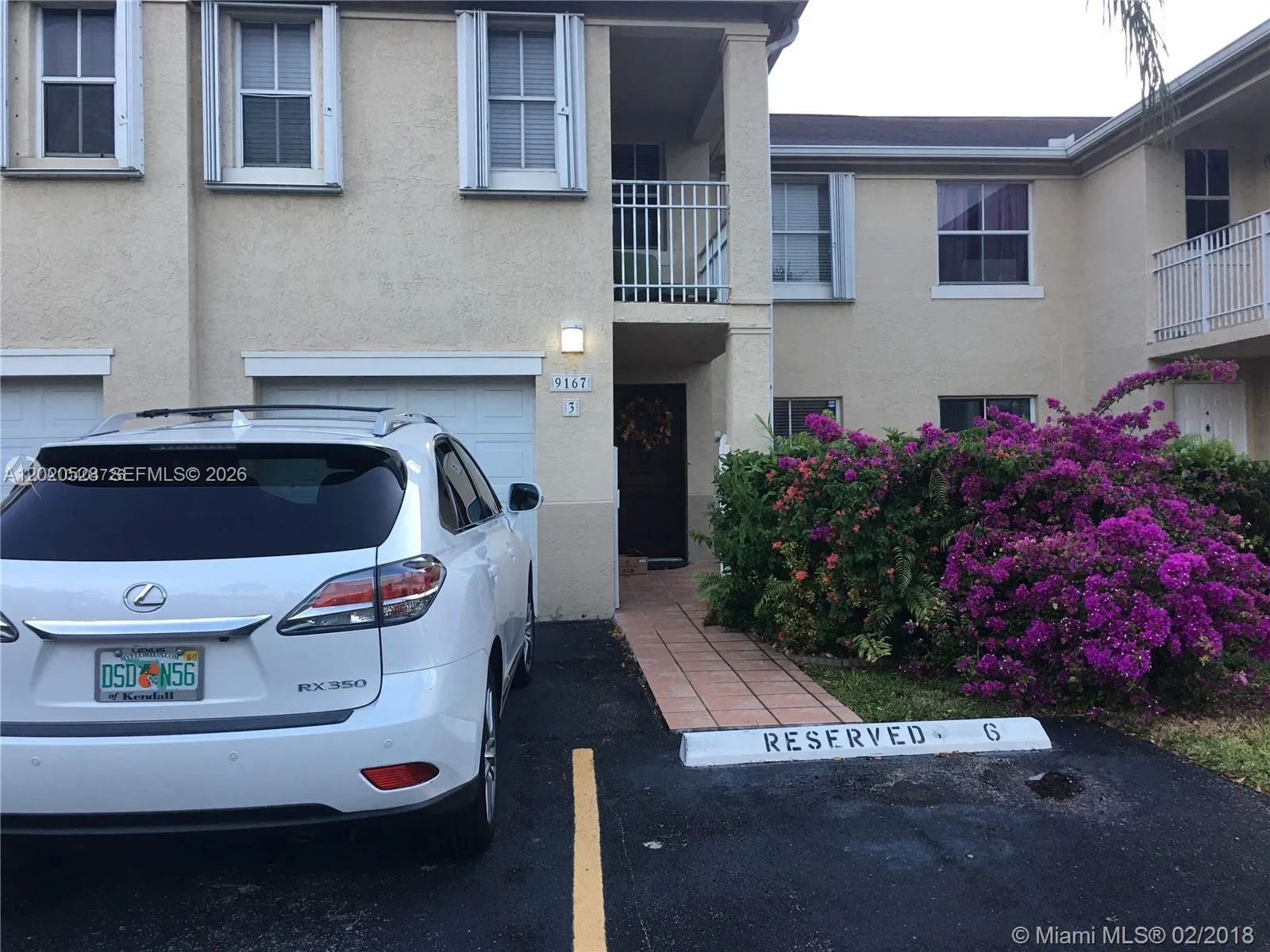 9167 Fontainebleau Blvd # 3, Miami, FL 33172